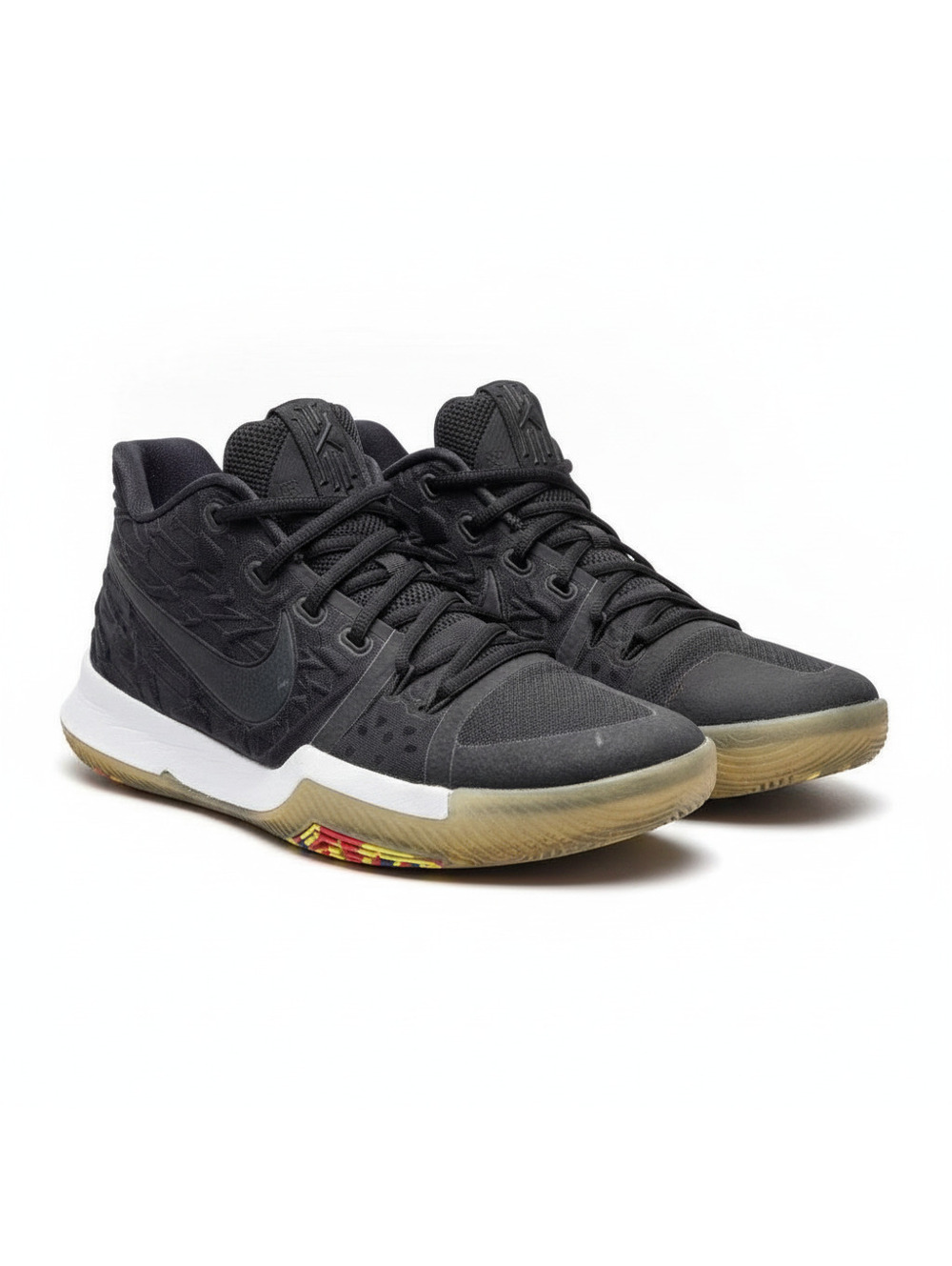 Nike Kyrie 3 Black Basketball Shoes Size 9.5